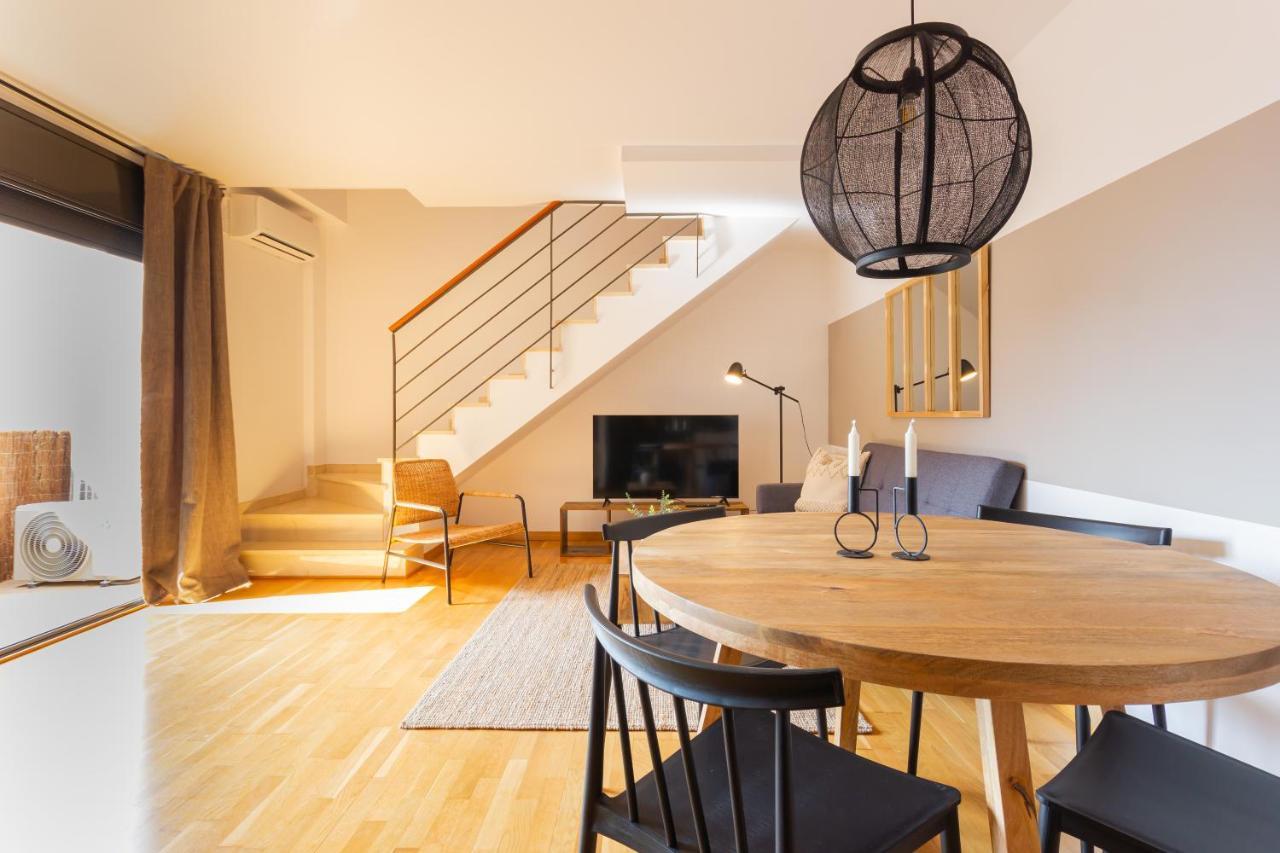 Elegante Duplex En Terrassa, Barcelona Apartment Exterior foto