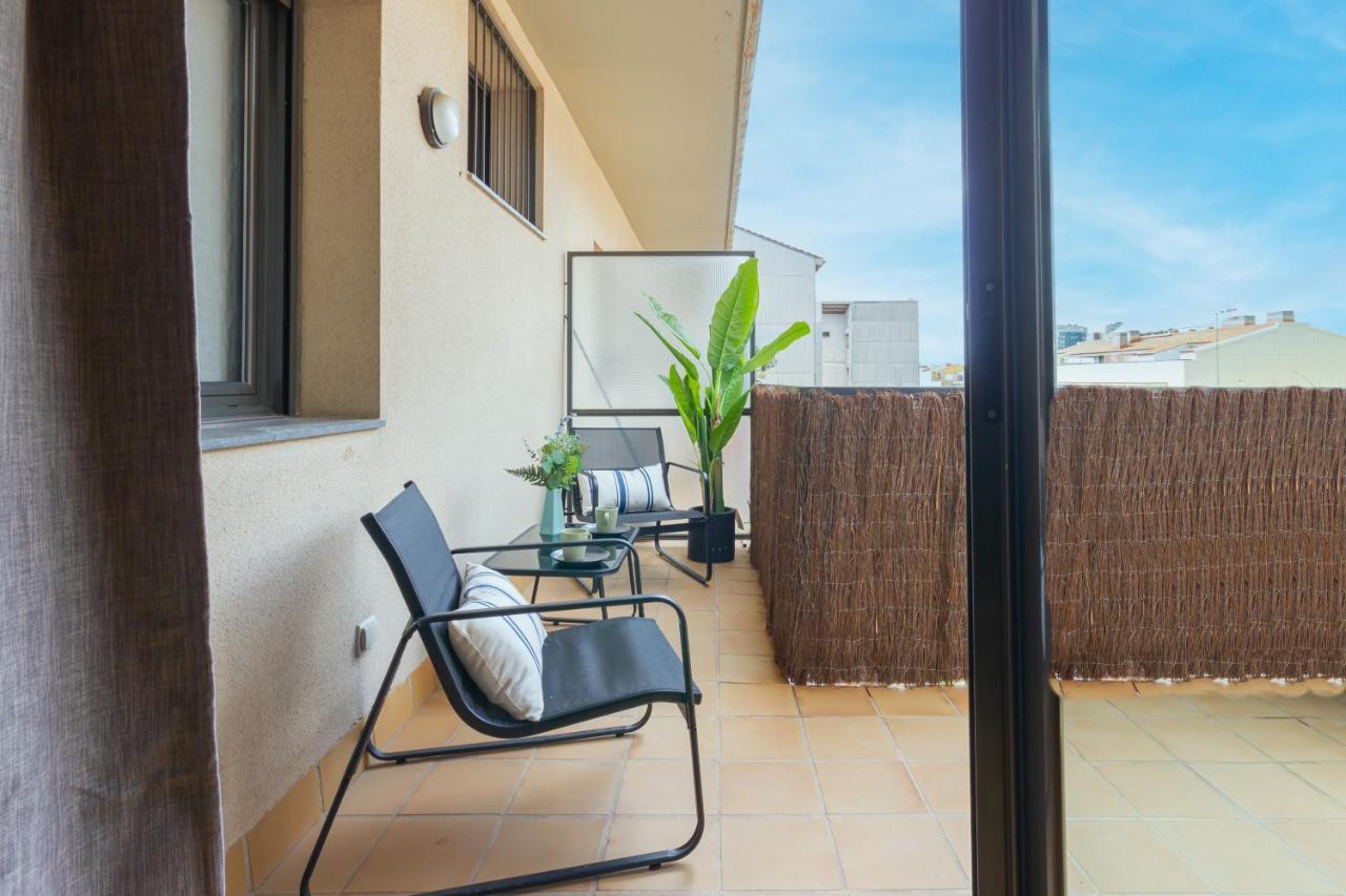 Elegante Duplex En Terrassa, Barcelona Apartment Exterior foto